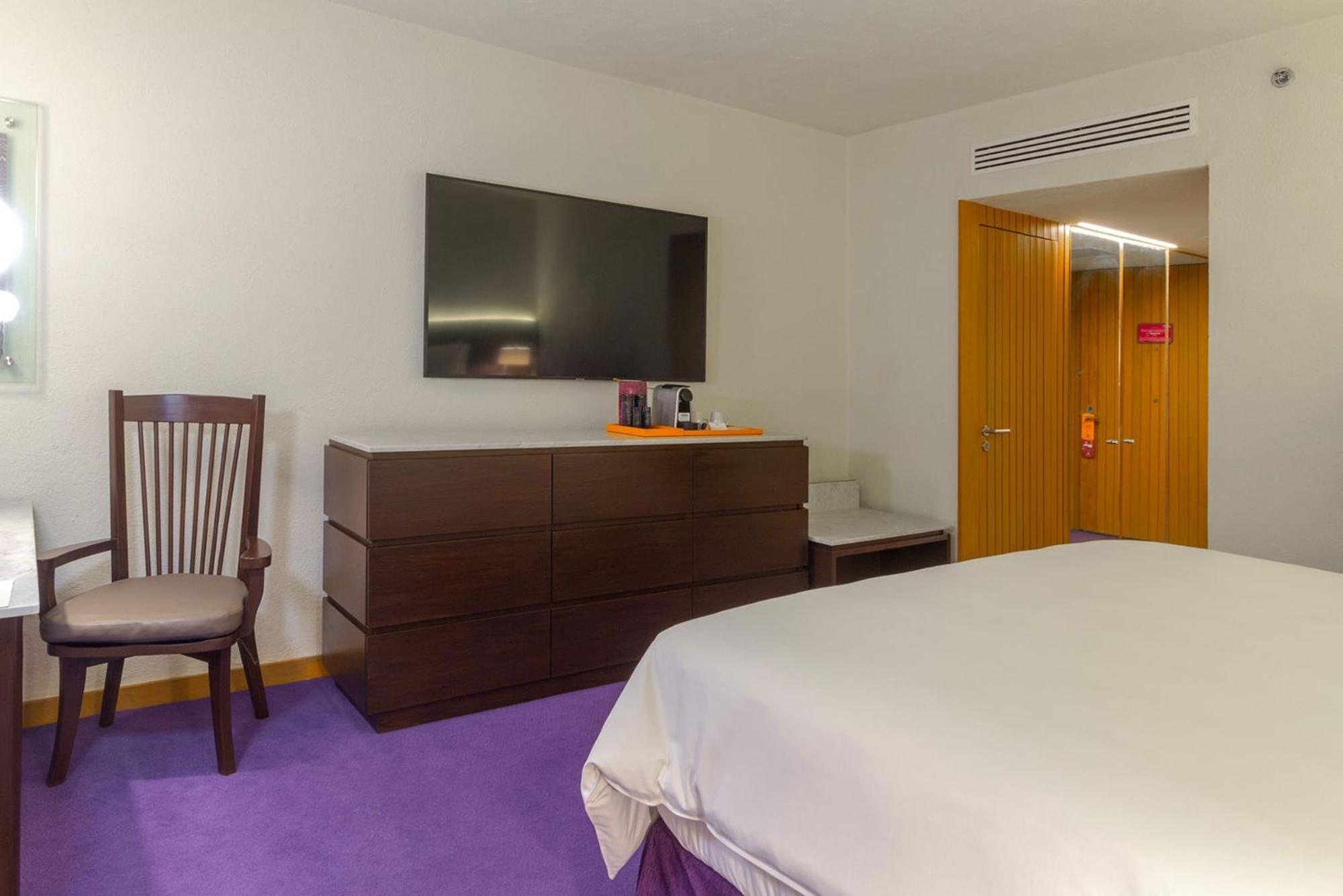 Hotel Camino Real Polanco Mexico Esterno foto A room at the hotel
