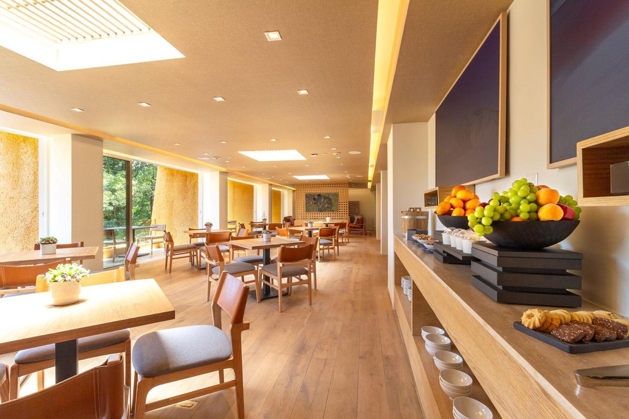 Hotel Camino Real Polanco Mexico Esterno foto The dining room at the Royal Berkshire Hospital
